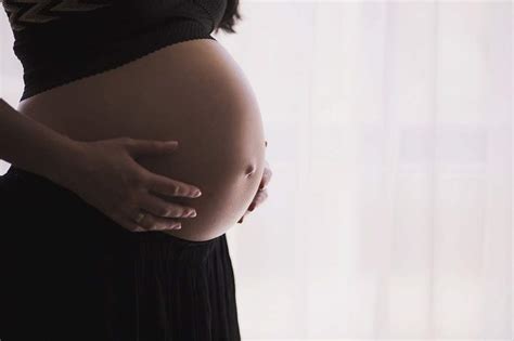 este periculos să nască în timpul sarcinii în vagin?